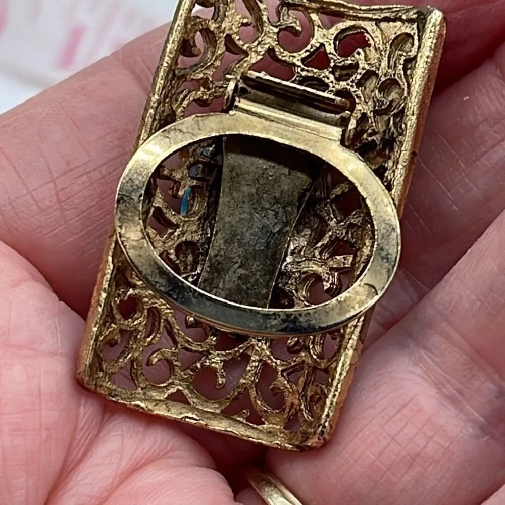 Vintage stunning dress clip scarf clip dome  glass filigree metal